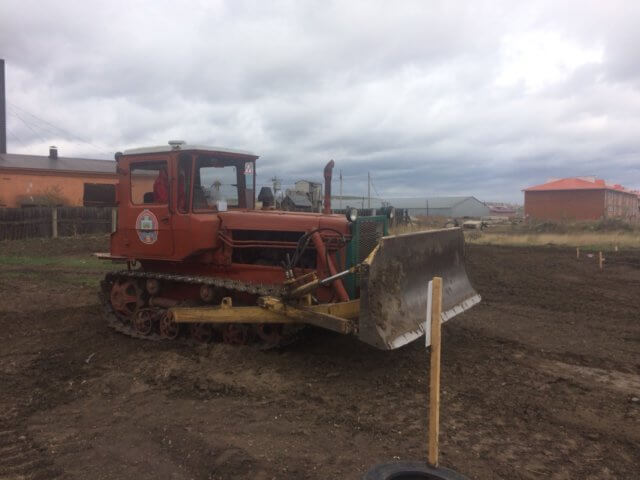 Финал конкурса профессионального мастерства «Управление трактором» (Видео)