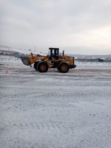 Компетенция Управление фронтальным погрузчиком 2019