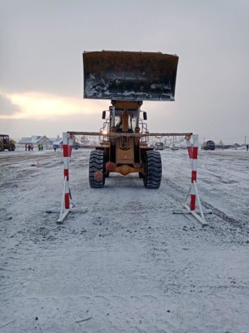 Компетенция Управление фронтальным погрузчиком 2019