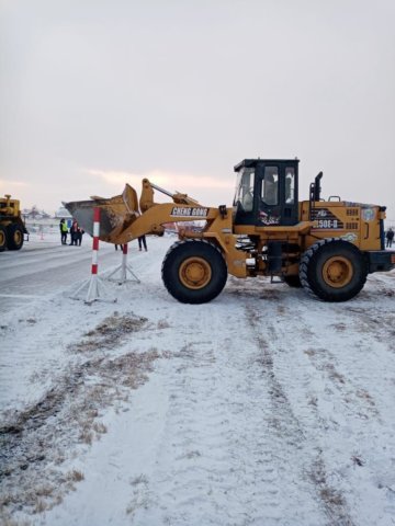 Компетенция Управление фронтальным погрузчиком 2019