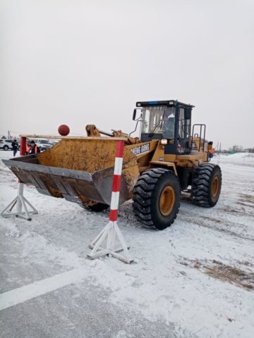 Компетенция Управление фронтальным погрузчиком 2019