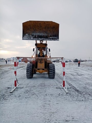 Компетенция Управление фронтальным погрузчиком 2019