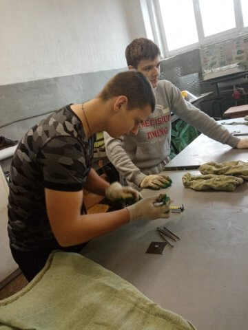 Увлекательная экскурсия в Слесарную мастерскую