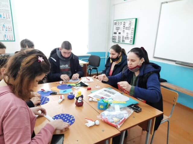 Урок трудовой доблести и встреча с представителями различных  организаций Козульского района