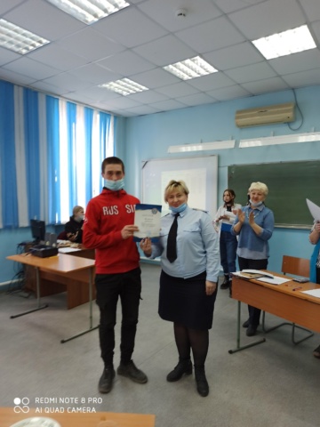 «Открой рот!»