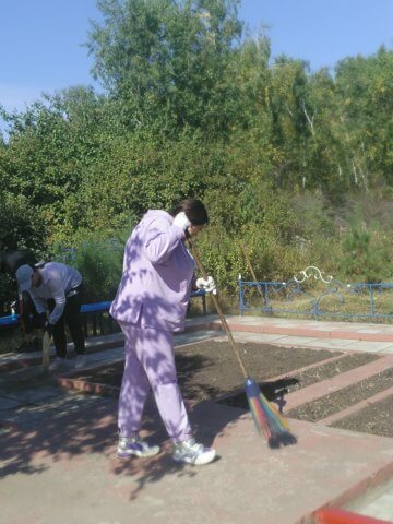 Субботник на мемориале Блокадников