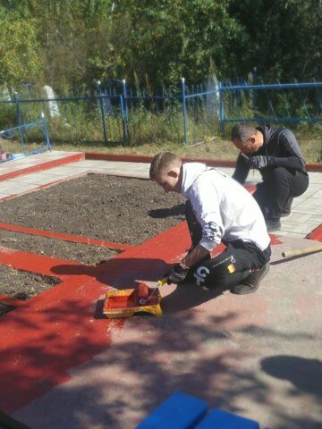 Субботник на мемориале Блокадников