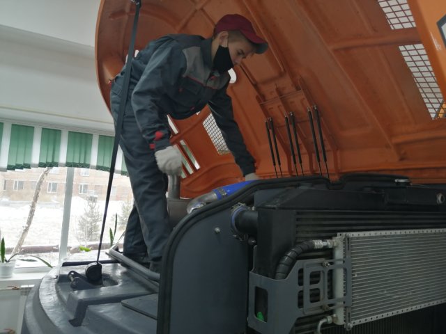 Управление экскаватором 2021