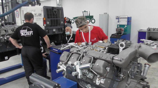 Управление автогрейдером 2021