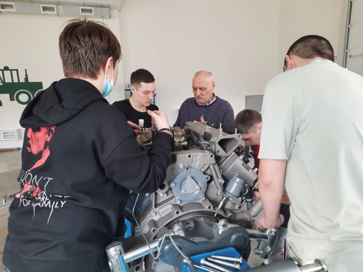 Управление автогрейдером