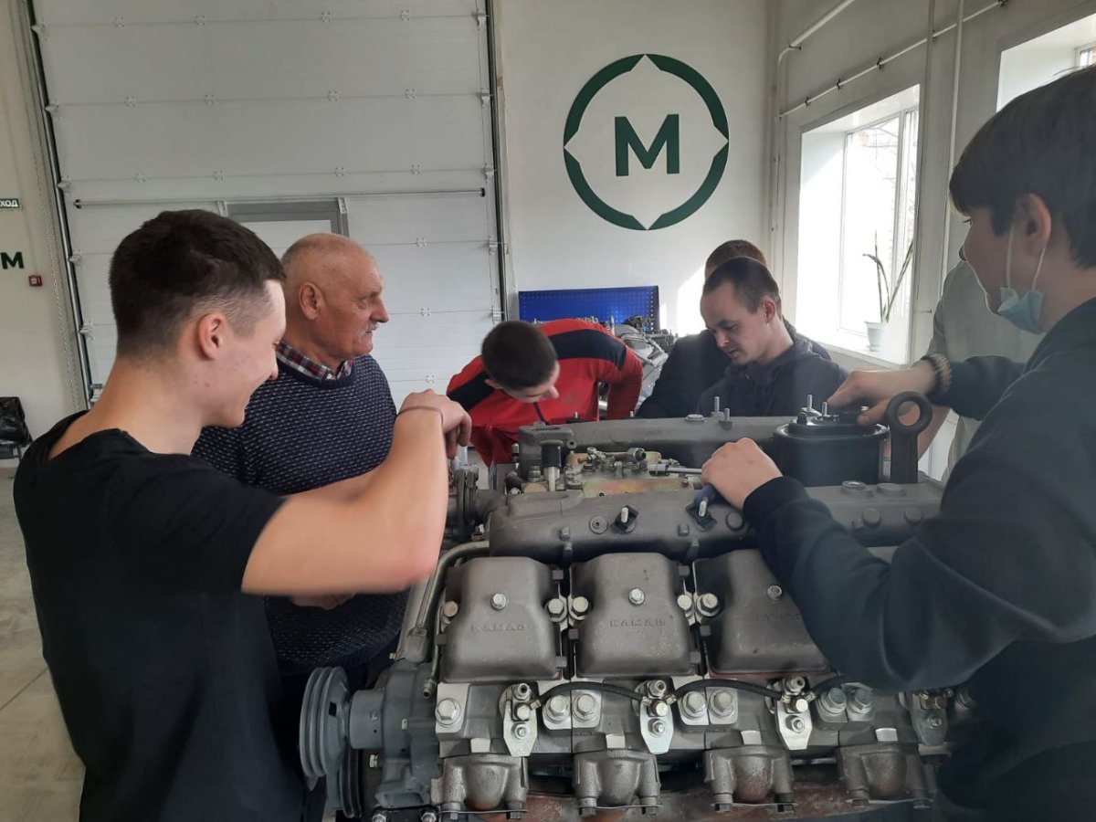 Управление автогрейдером