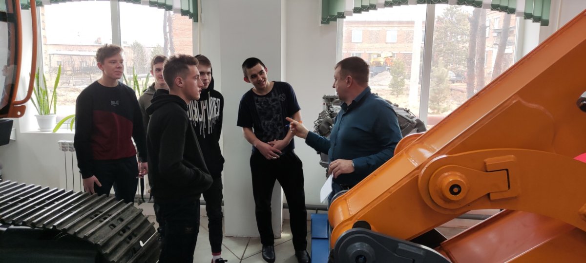 Управление экскаватором