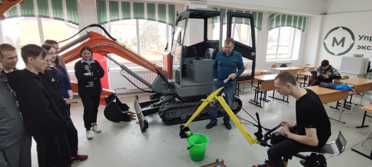 Управление экскаватором