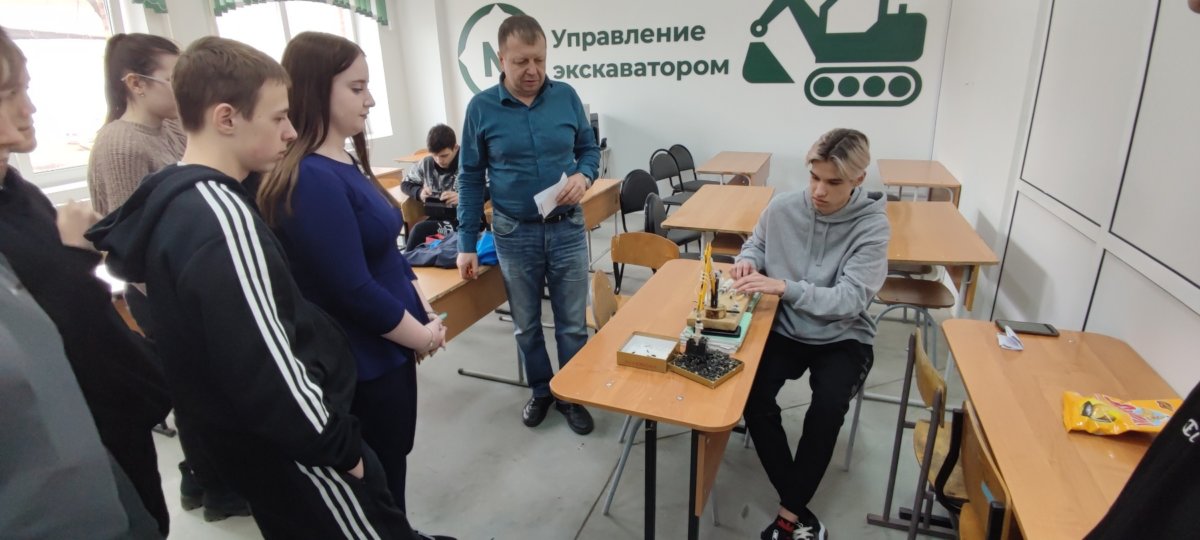 Управление экскаватором