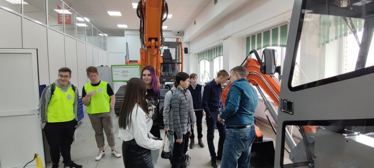 Управление экскаватором