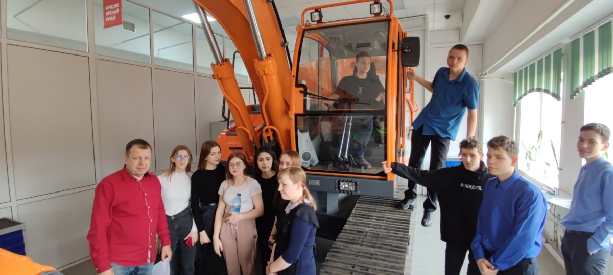 Управление экскаватором