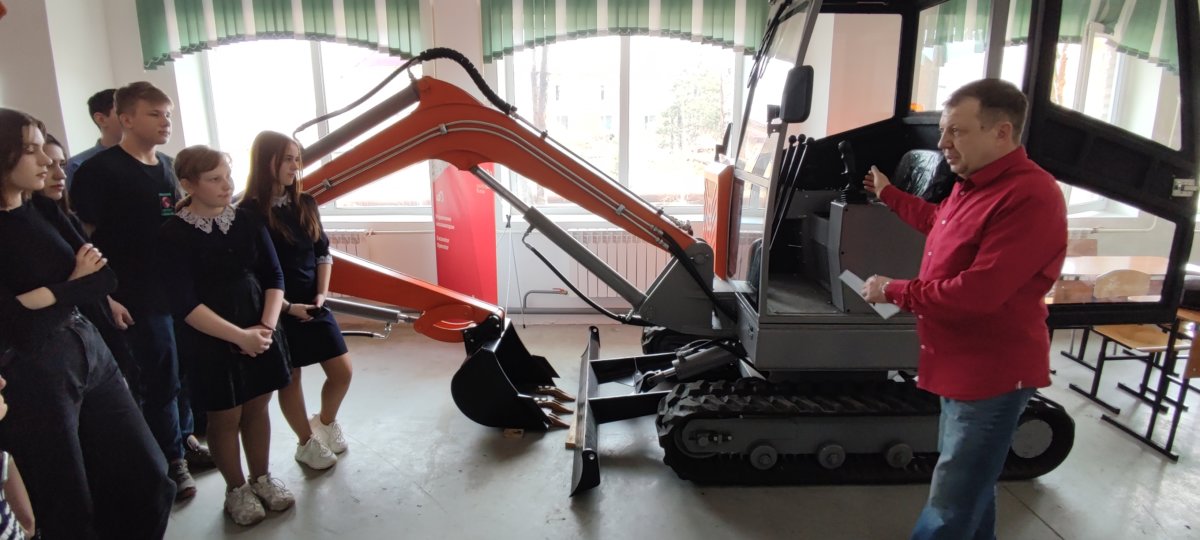 Управление экскаватором