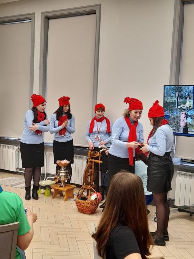 «ВАРЕЖКА»  в полуфинале!