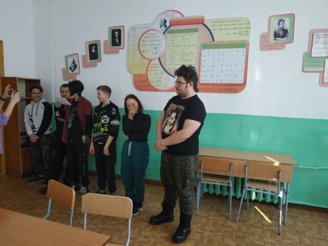 Защитники Отечества