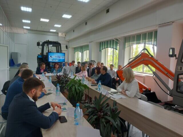 Профессионалы 2024