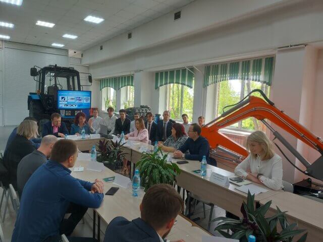 Круглый стол на тему: «Безопасные и качественные автомобильные дороги»