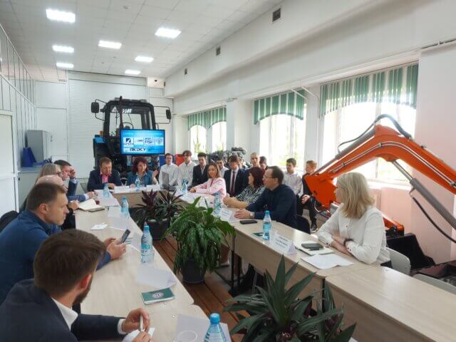 Профессионалы 2024