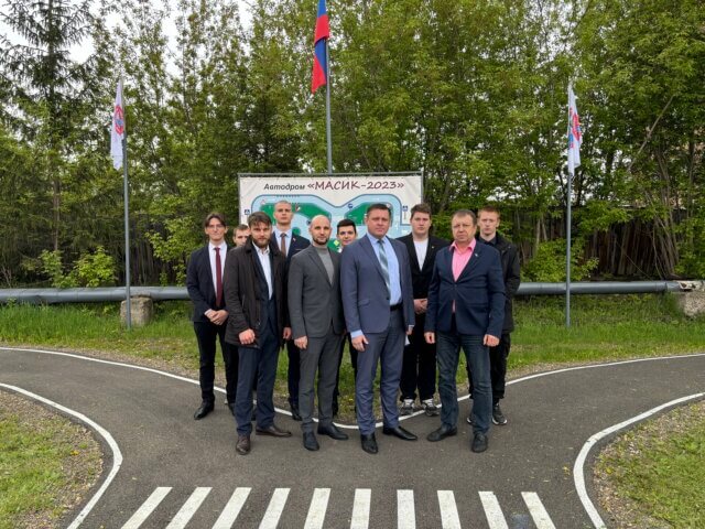 Профессионалы 2024