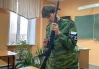 Студенты Емельяновоского дорожно-строительного техникума