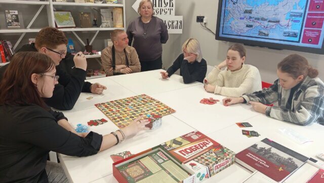 «Возьми себе в пример героя!»